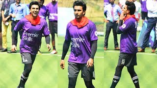 Watch Ranveer Singh GRAND ENTRY At Premier League Event Video