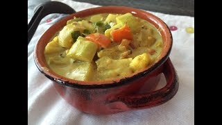 Watch Easy Veg Coconut Curry Recipe | How to make coconut curry Video