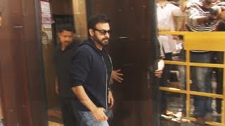 Watch South SuperStar Venkatesh ARRIVES At Anil Kapoor's House To Pay Last Respect To Sridevi Video