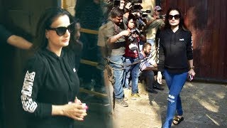 Watch Ameesha Patel Visits Anil Kapoor's House | Sridevi Last Respect Video