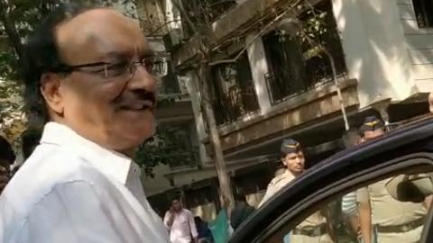 Watch Srideviâ€™s Family Doctor Urgently Rushed To Kapoor Residence To Tend To Family Members Video