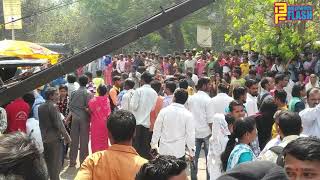 Watch Sridevi Ke Antim Darshan Par Actors Ko Dekh Fans Ki Bhid Hui Control se Bahar Video