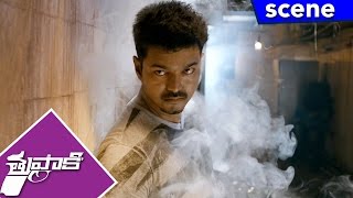 Watch Vijay's Dog Detects Kidnapper's Spot - Stunning Action Scene - Thuppakki Movie Scenes Video