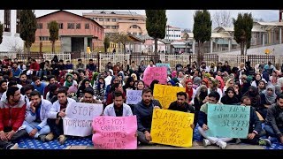 Watch Govt Dental College Srinagar students accuse HoD of harassment; go on â€˜indefinite strikeâ€™ Video