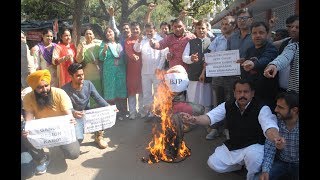 Watch NPP protests Govtâ€™s refusal for CBI probe in Asifa case Video