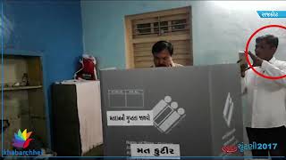 Watch Viral Video of Congress Candidate's Voting Video