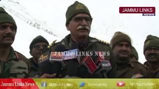 Watch BRO starts snow clearance work on strategic NH 1D Video