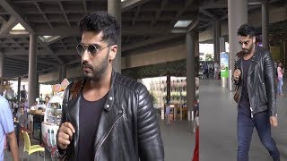 Watch Arjun Kapoor returns from DUBAI after Sri Devi's demise Video