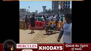 Watch Hooliganism By Mining Protesters; Scooterist Stopped,Threatned With Foul Language Video