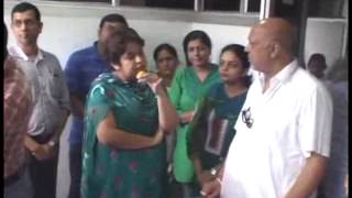 Watch Devi Talab Mandir, Hospital New Machine Installed for Dengu 02 Oct 2013 Video