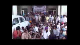 Watch Dharna at Transport Nigam Corporation Jalandhar    04 Oct 2013 Video