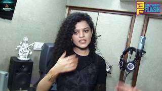 Watch Baaghi 2 - Mundiyan Song - Singer Palak & Palash Muchhal Exclusive Interview For Upcoming Concert Video
