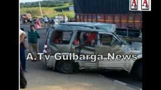 Watch Road accident 5 Gulbarga people killed Video