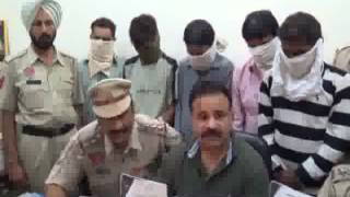 Watch 27 Oct 2013   Thana Baradari Caught 7 People in Fake Document Process Video
