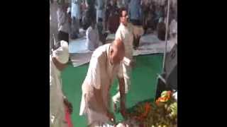 Watch 28 Oct 2013 - Bhajan Sandhya at Shastri market by Jalandhar Newspaper Distribution Video