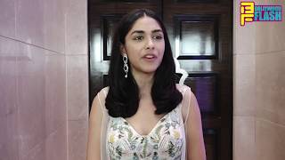 Watch Mrunali Thakur At Bombay Times Fashion Week 2018 - Full Interview Video