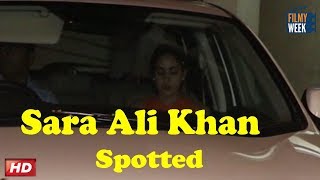Watch Sara Ali Khan's Casual and Cool Look!! Video