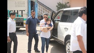 Watch Kareena Kapoor Khan-Saif Ali Khan's son Taimur's cutest clicks || Kareena Kapoor Khan and son Taimur Video