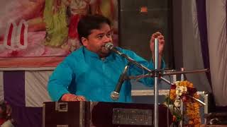 Watch Live Performance By Pt. Pavan Tiwari Video