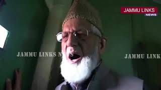 Watch Geelani barred from marching towards Shopian, detained Video