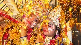 Watch Radha-Krishna ke sath phoolon ki holi Video