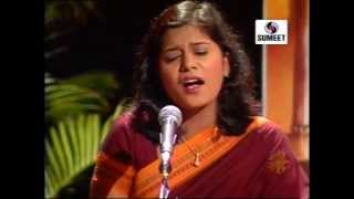 Watch Gayatri Vairagkar - Dev Bhavacha Bhukela - Marathi Classical Music - Sumeet Music Video