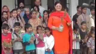 Watch 01 Nov 2013 - Sangeeta Chopra Celebrate Diwali with Pingla Ghah Video