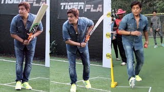 Watch Ravi Kishan Playing Cricket | Duck Se Dude New Web Series Launch Video