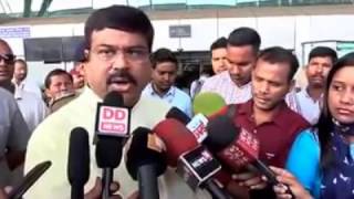 Watch Reaction of Sri Dharmendra Pradhan on the 1st success of Panchayat Election in Odisha Video