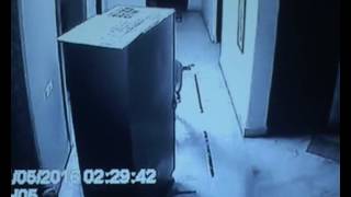 Watch 31 May  Delhi Kaccha Baniyaan gang in cctv 3 Video