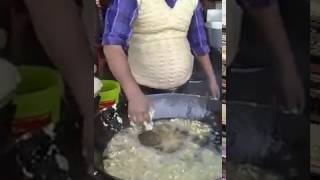 Watch Chef ability to plunge his hands into a vat of 200C boiling oil Video