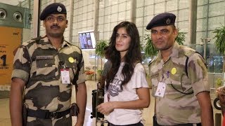 Watch Katrina Kaif Poses With Army Jawan At Airport, Sweet Gesture By Katrina Video