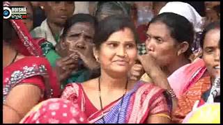 Watch #Womens activist strike against Liquor in #Bargarh Video