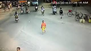 Watch Accident Live || CC TV Footage || Barpali, Bargarh Video