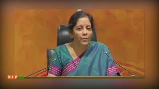 Watch Congress party never loses even a minimum available opportunity to hit at other freedom fighters Video