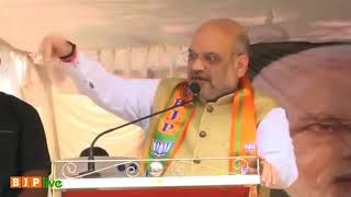 Watch The Congress has been ruled by Nehru-Gandhi family and still dare to exhort nation about democracy. Video