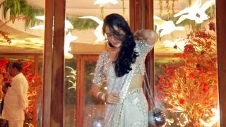 Watch HOT Sara Ali Khan Attends Sandeep Khosla's Niece Wedding Reception Video