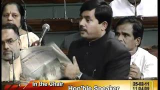 Watch Delhi Police brutality against BJP workers at Jantar Mantar: Sh. Syed Shahnawaz Hussain: 25.02.2011 Video