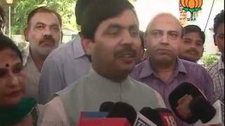 Watch BJP Byte on Standing Committee and Umar Abdullah: Sh. Syed Shahnawaz Hussain: 31.08.2011 Video