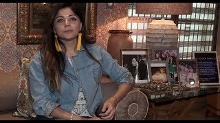 Watch Kanika Kapoor booked for cheating Video