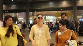 Watch Kareena Kapoor SPOTTED Without Make Up At Airport Video