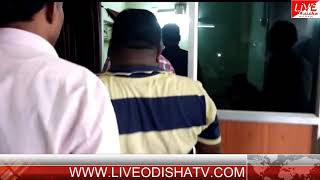Watch TUSRA THREATEN TO JOURNALIST Video
