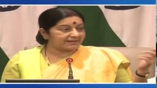Watch Remarks by External Affairs Minister at flag off event of 1st batch of KMY  (June 11, 2015) Video