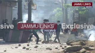 Watch Security forces kill militant in Srinagar, civilian dies in clashes Video