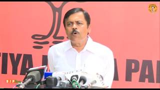 Watch BJP condemn the efforts of Rahul Gandhi to politicise and criminalise a farmers agitation Video