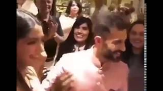 Watch Sonam Kapoor Crazy Dance With Anand Ahuja At Her Mehndi Ceremoney Video