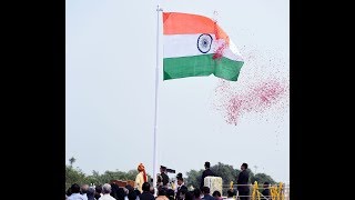 Watch Prime Minister Shri Narendra Modi unfurls the tricolor at Red Fort, New Delhi. Video