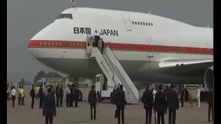Watch PM Shri Narendra Modi welcomes PM of Japan Shinzo Abe in Ahmedabad, Gujarat : 13.09.2017 Video