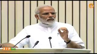 Watch I was convinced that the path shown by Bapu could not be wrong : PM Modi on Gandhi Jayanti Video