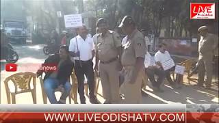 Watch Road strike in mohona Video
